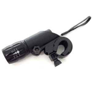LAMPKA ROWEROWA OŚWIETLENIE ROWEROWE LED + UCHWYT