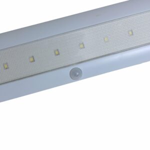 PODSZAFKOWA LAMPKA LED 30,5CM