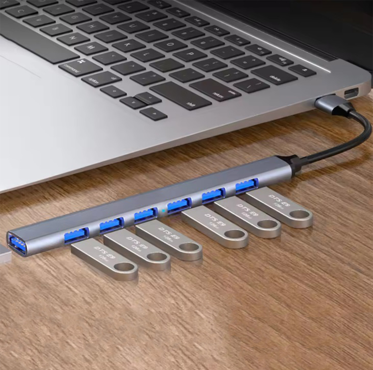 HUB USB 1x3.0 6x2.0 SLIM - obrazek 2
